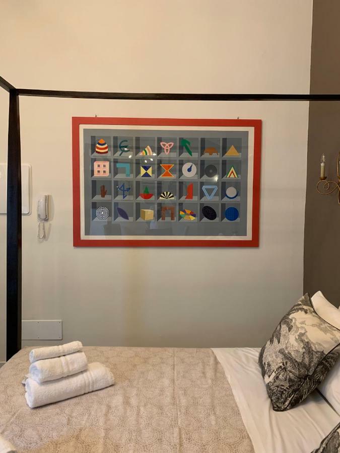 L'8Boutique Via Piella Lejlighed Bologna Eksteriør billede